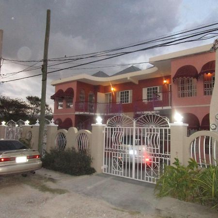The Residence Portmore Apartments المظهر الخارجي الصورة