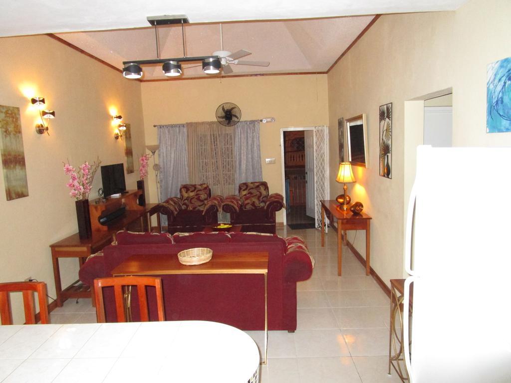 The Residence Portmore Apartments المظهر الخارجي الصورة